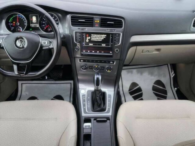 Черный Фольксваген Гольф, объемом двигателя 0 л и пробегом 80 тыс. км за 6200 $, фото 8 на Automoto.ua