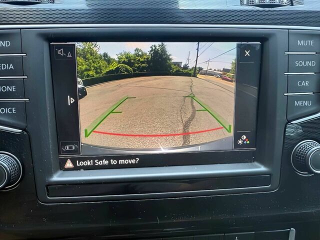 Черный Фольксваген Гольф, объемом двигателя 2 л и пробегом 79 тыс. км за 9000 $, фото 11 на Automoto.ua