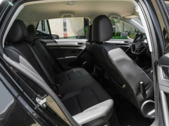 Черный Фольксваген Гольф, объемом двигателя 0 л и пробегом 79 тыс. км за 5500 $, фото 12 на Automoto.ua