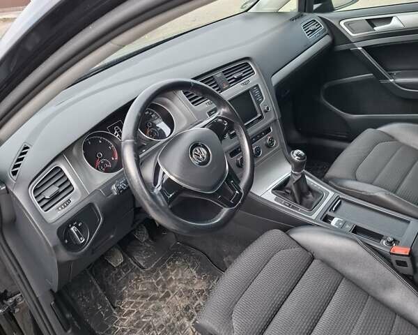 Черный Фольксваген Гольф, объемом двигателя 1.97 л и пробегом 179 тыс. км за 14300 $, фото 20 на Automoto.ua