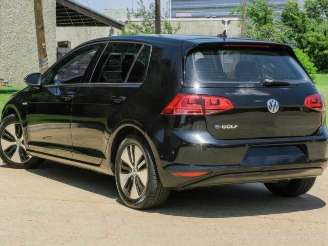 Черный Фольксваген Гольф, объемом двигателя 0 л и пробегом 78 тыс. км за 3900 $, фото 3 на Automoto.ua