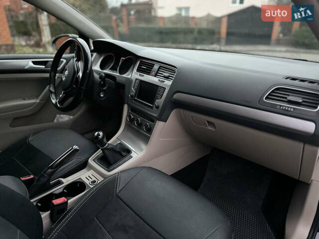 Черный Фольксваген Гольф, объемом двигателя 2 л и пробегом 145 тыс. км за 10950 $, фото 25 на Automoto.ua