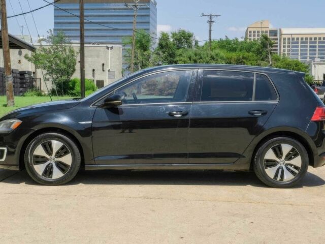 Черный Фольксваген Гольф, объемом двигателя 0 л и пробегом 78 тыс. км за 3900 $, фото 2 на Automoto.ua