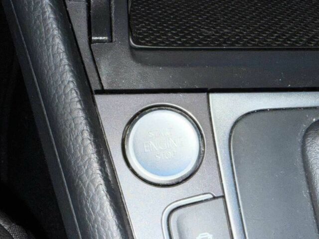 Черный Фольксваген Гольф, объемом двигателя 0 л и пробегом 77 тыс. км за 9000 $, фото 10 на Automoto.ua