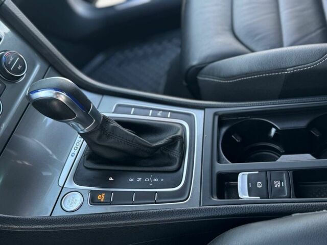 Черный Фольксваген Гольф, объемом двигателя 0 л и пробегом 91 тыс. км за 8500 $, фото 18 на Automoto.ua