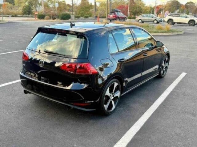 Чорний Фольксваген Гольф, об'ємом двигуна 2 л та пробігом 110 тис. км за 11200 $, фото 3 на Automoto.ua