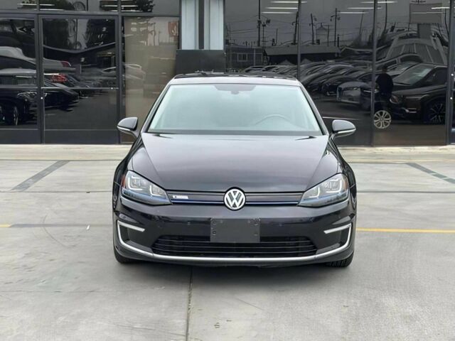 Черный Фольксваген Гольф, объемом двигателя 0 л и пробегом 76 тыс. км за 8300 $, фото 1 на Automoto.ua