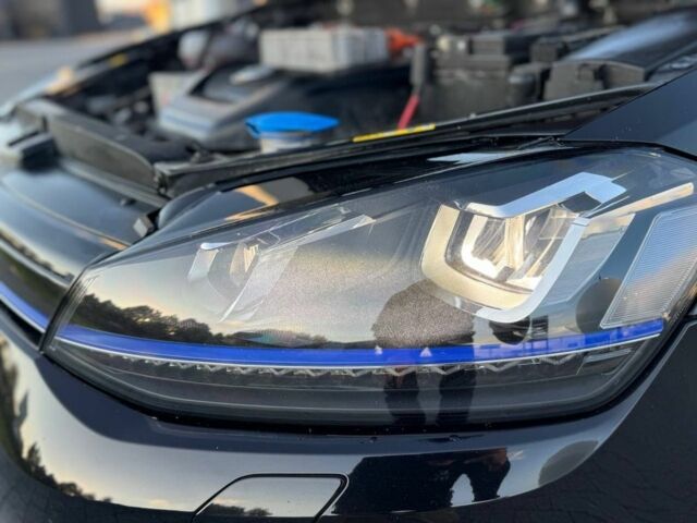 Черный Фольксваген Гольф, объемом двигателя 0 л и пробегом 91 тыс. км за 8500 $, фото 10 на Automoto.ua