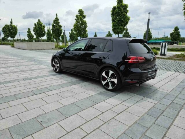 Чорний Фольксваген Гольф, об'ємом двигуна 2 л та пробігом 80 тис. км за 3600 $, фото 6 на Automoto.ua