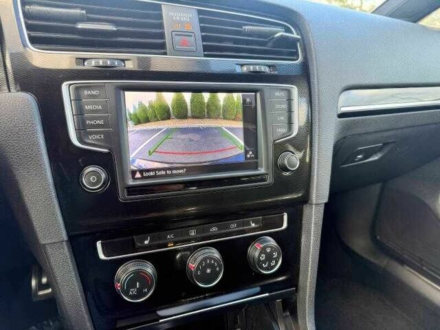 Чорний Фольксваген Гольф, об'ємом двигуна 2 л та пробігом 110 тис. км за 11200 $, фото 13 на Automoto.ua