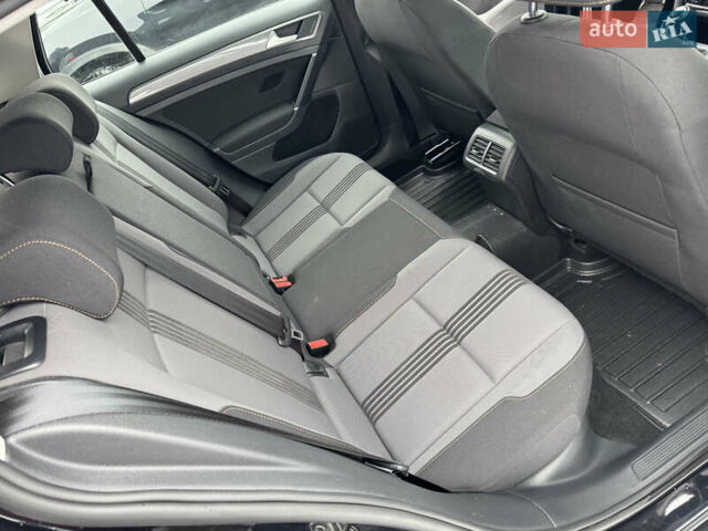 Чорний Фольксваген Гольф, об'ємом двигуна 1.6 л та пробігом 207 тис. км за 13850 $, фото 16 на Automoto.ua