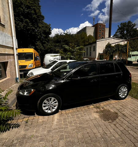 Черный Фольксваген Гольф, объемом двигателя 1.8 л и пробегом 130 тыс. км за 12000 $, фото 3 на Automoto.ua