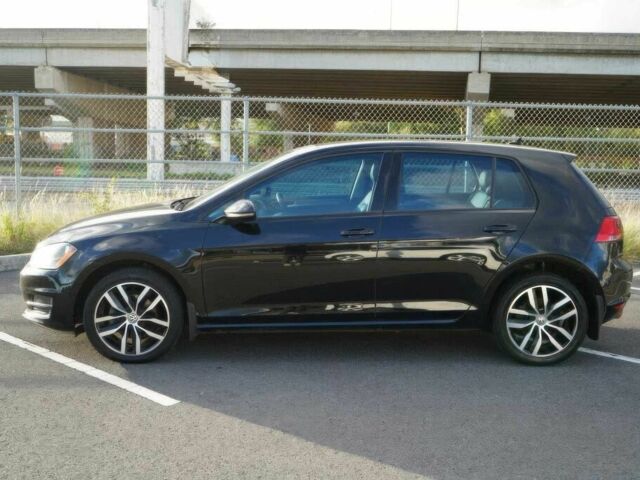 Черный Фольксваген Гольф, объемом двигателя 1.8 л и пробегом 70 тыс. км за 7000 $, фото 2 на Automoto.ua