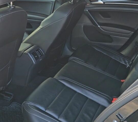 Черный Фольксваген Гольф, объемом двигателя 2 л и пробегом 142 тыс. км за 18500 $, фото 8 на Automoto.ua