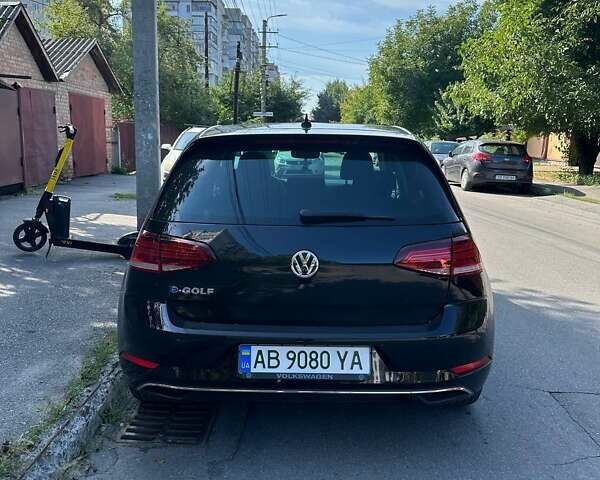 Чорний Фольксваген Гольф, об'ємом двигуна 0 л та пробігом 143 тис. км за 12800 $, фото 13 на Automoto.ua