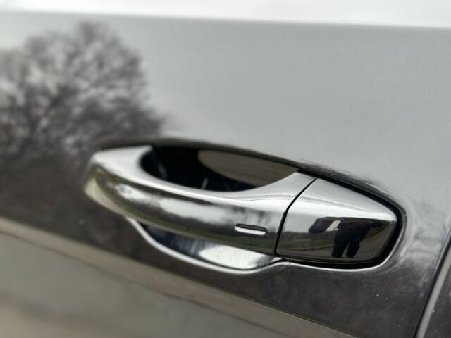 Черный Фольксваген Гольф, объемом двигателя 0 л и пробегом 188 тыс. км за 11750 $, фото 5 на Automoto.ua