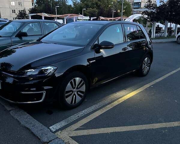 Чорний Фольксваген Гольф, об'ємом двигуна 0 л та пробігом 143 тис. км за 12800 $, фото 3 на Automoto.ua