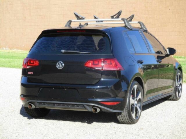 Черный Фольксваген Гольф, объемом двигателя 2 л и пробегом 51 тыс. км за 8200 $, фото 7 на Automoto.ua