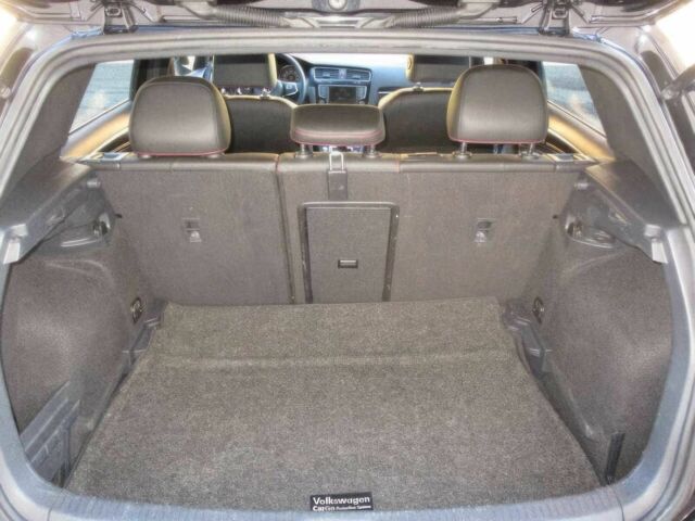 Черный Фольксваген Гольф, объемом двигателя 2 л и пробегом 51 тыс. км за 8200 $, фото 12 на Automoto.ua