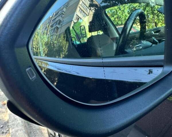 Чорний Фольксваген Гольф, об'ємом двигуна 0 л та пробігом 143 тис. км за 12800 $, фото 16 на Automoto.ua