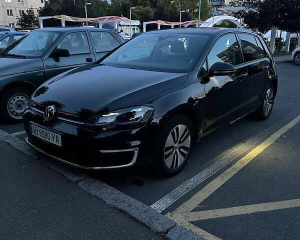 Чорний Фольксваген Гольф, об'ємом двигуна 0 л та пробігом 143 тис. км за 12800 $, фото 7 на Automoto.ua