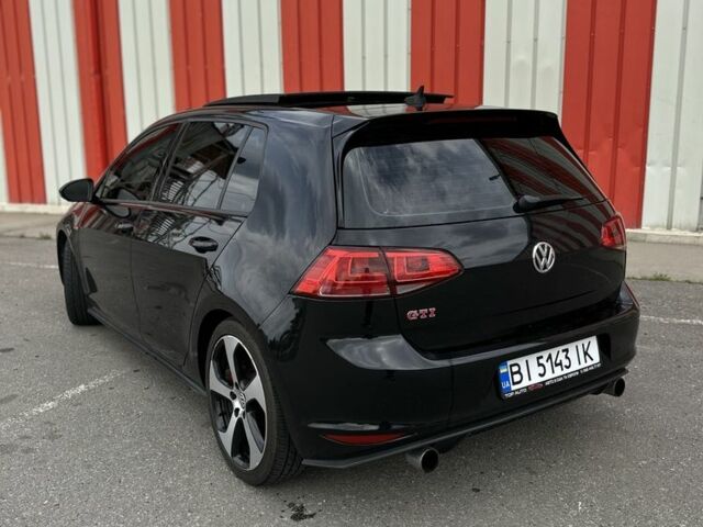 Черный Фольксваген Гольф, объемом двигателя 2 л и пробегом 177 тыс. км за 13000 $, фото 1 на Automoto.ua