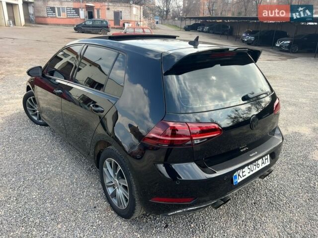 Черный Фольксваген Гольф, объемом двигателя 1.8 л и пробегом 175 тыс. км за 12500 $, фото 7 на Automoto.ua