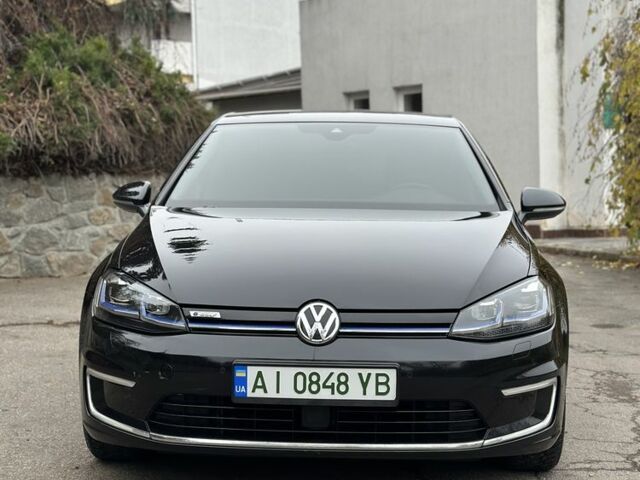 Черный Фольксваген Гольф, объемом двигателя 0 л и пробегом 188 тыс. км за 11750 $, фото 1 на Automoto.ua
