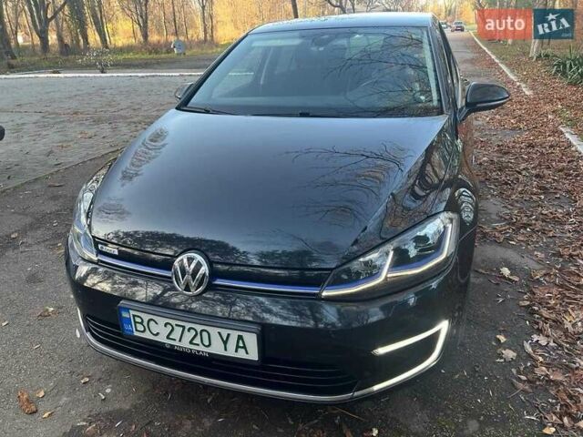 Черный Фольксваген Гольф, объемом двигателя 0 л и пробегом 106 тыс. км за 15200 $, фото 5 на Automoto.ua