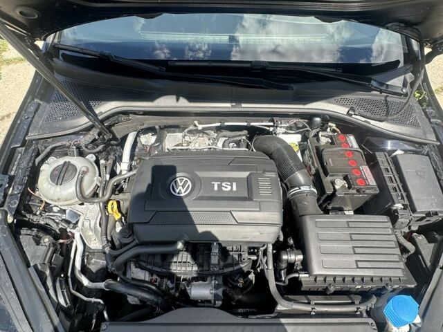 Черный Фольксваген Гольф, объемом двигателя 2 л и пробегом 177 тыс. км за 13000 $, фото 13 на Automoto.ua