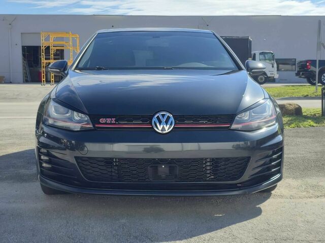 Черный Фольксваген Гольф, объемом двигателя 2 л и пробегом 63 тыс. км за 8900 $, фото 1 на Automoto.ua