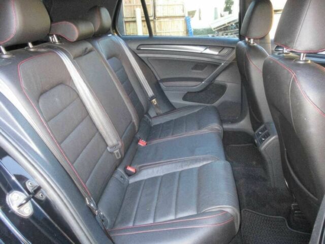 Черный Фольксваген Гольф, объемом двигателя 2 л и пробегом 51 тыс. км за 8200 $, фото 11 на Automoto.ua