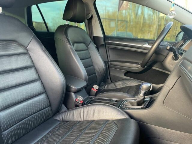 Чорний Фольксваген Гольф, об'ємом двигуна 0 л та пробігом 92 тис. км за 12500 $, фото 17 на Automoto.ua