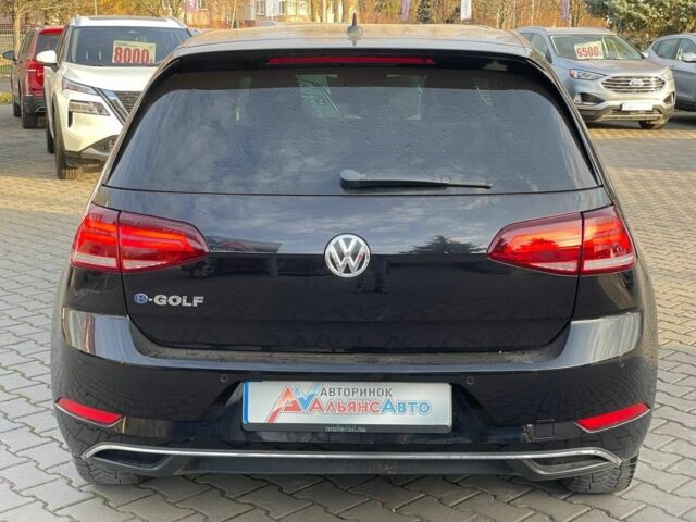 Чорний Фольксваген Гольф, об'ємом двигуна 0 л та пробігом 92 тис. км за 12500 $, фото 5 на Automoto.ua