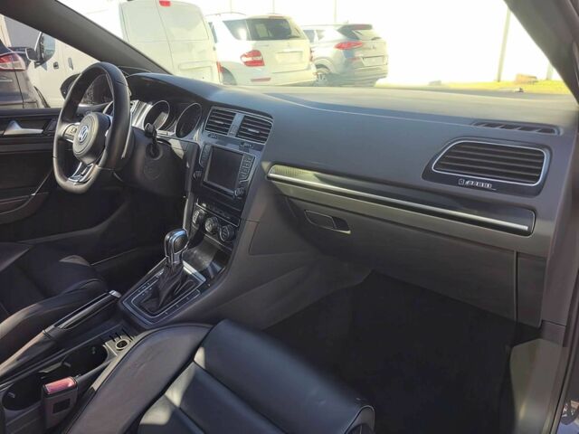 Черный Фольксваген Гольф, объемом двигателя 2 л и пробегом 63 тыс. км за 8900 $, фото 9 на Automoto.ua