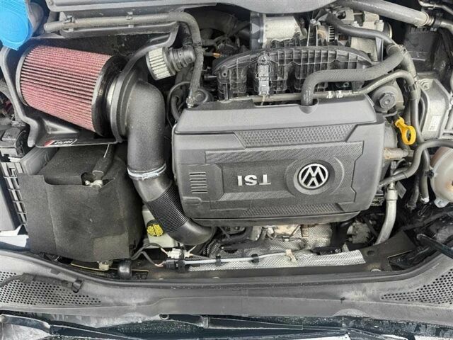 Черный Фольксваген Гольф, объемом двигателя 2 л и пробегом 57 тыс. км за 10000 $, фото 14 на Automoto.ua