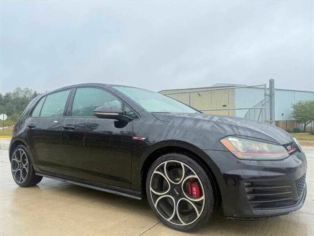 Черный Фольксваген Гольф, объемом двигателя 2 л и пробегом 64 тыс. км за 9100 $, фото 2 на Automoto.ua