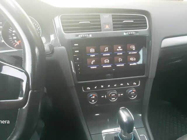 Чорний Фольксваген Гольф, об'ємом двигуна 0 л та пробігом 166 тис. км за 12700 $, фото 3 на Automoto.ua