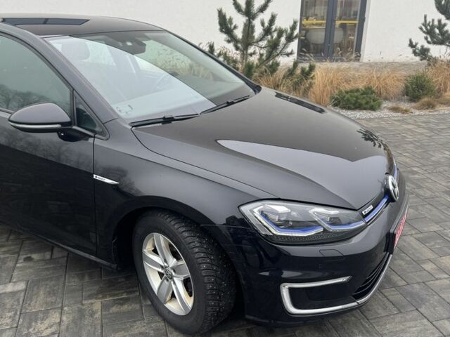 Черный Фольксваген Гольф, объемом двигателя 0 л и пробегом 178 тыс. км за 10399 $, фото 2 на Automoto.ua