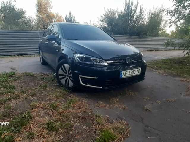 Чорний Фольксваген Гольф, об'ємом двигуна 0 л та пробігом 166 тис. км за 12700 $, фото 2 на Automoto.ua