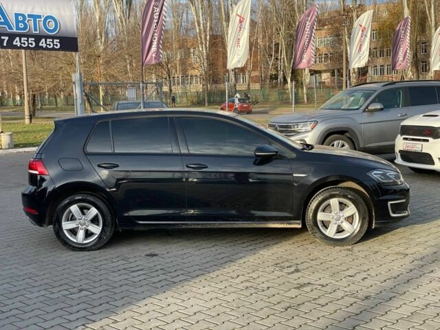 Чорний Фольксваген Гольф, об'ємом двигуна 0 л та пробігом 92 тис. км за 12500 $, фото 7 на Automoto.ua