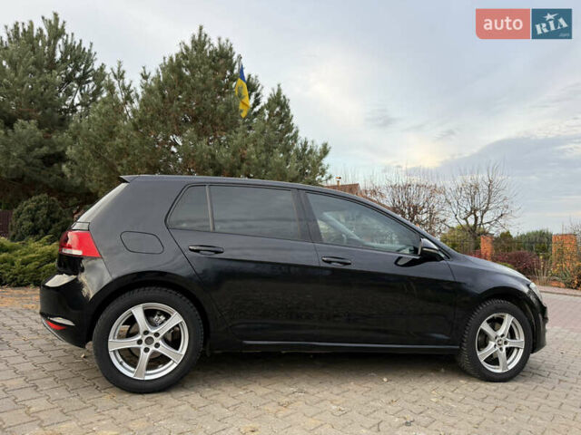 Черный Фольксваген Гольф, объемом двигателя 1.6 л и пробегом 248 тыс. км за 11500 $, фото 6 на Automoto.ua
