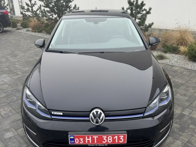 Черный Фольксваген Гольф, объемом двигателя 0 л и пробегом 178 тыс. км за 10399 $, фото 13 на Automoto.ua