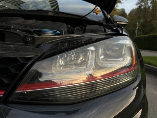 Чорний Фольксваген Гольф, об'ємом двигуна 2 л та пробігом 130 тис. км за 13900 $, фото 14 на Automoto.ua