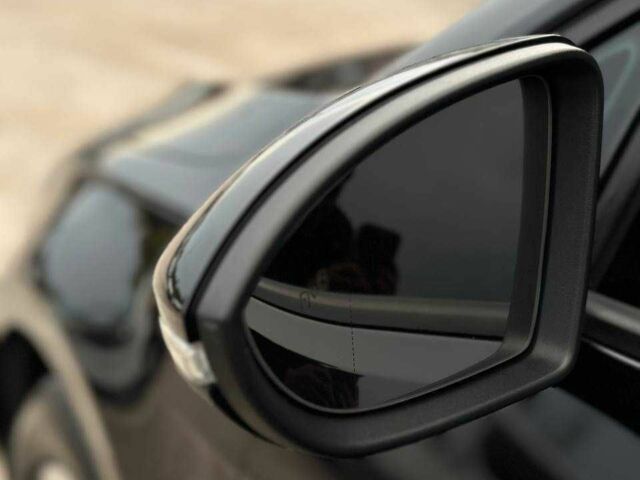 Чорний Фольксваген Гольф, об'ємом двигуна 0 л та пробігом 68 тис. км за 13400 $, фото 6 на Automoto.ua