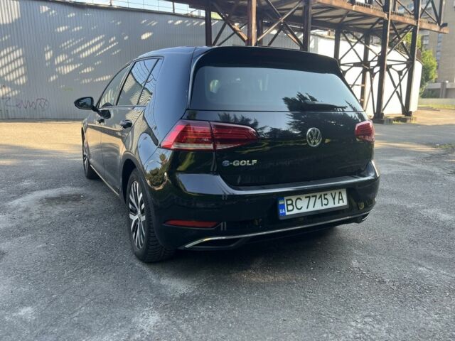 Черный Фольксваген Гольф, объемом двигателя 0 л и пробегом 135 тыс. км за 11700 $, фото 3 на Automoto.ua