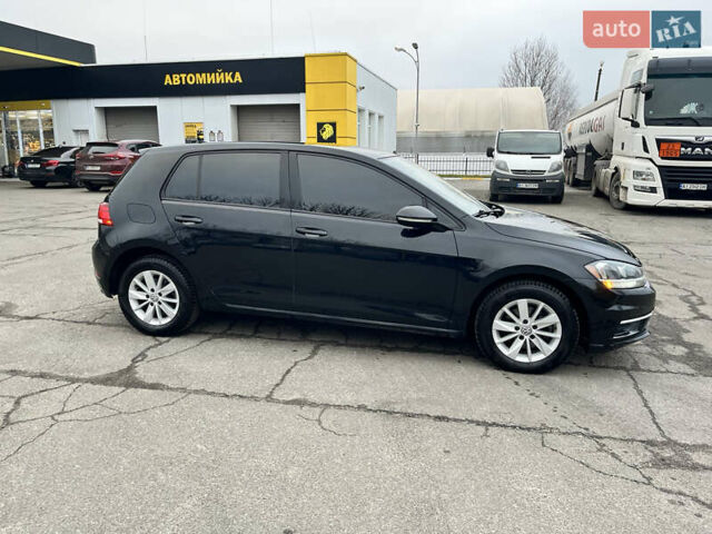 Черный Фольксваген Гольф, объемом двигателя 1.8 л и пробегом 116 тыс. км за 13500 $, фото 12 на Automoto.ua