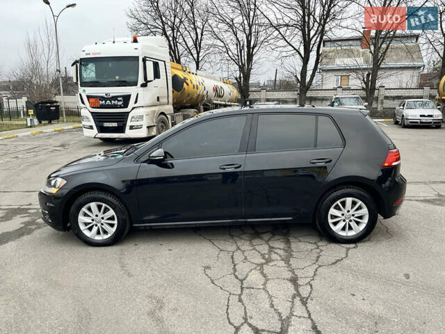 Черный Фольксваген Гольф, объемом двигателя 1.8 л и пробегом 116 тыс. км за 13500 $, фото 5 на Automoto.ua