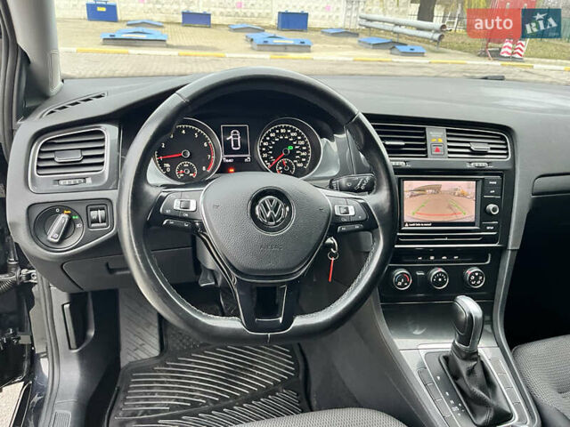 Черный Фольксваген Гольф, объемом двигателя 1.8 л и пробегом 116 тыс. км за 13500 $, фото 28 на Automoto.ua