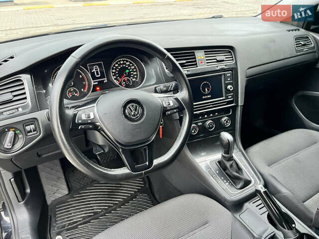 Черный Фольксваген Гольф, объемом двигателя 1.8 л и пробегом 116 тыс. км за 13500 $, фото 30 на Automoto.ua